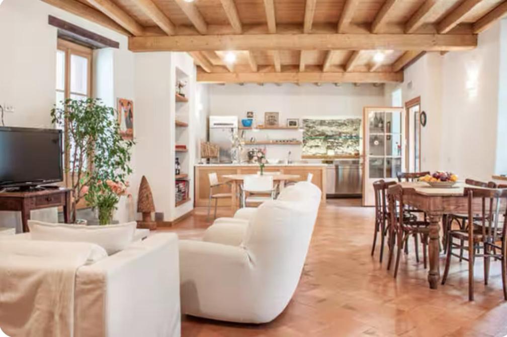 مانديلو ديل لاريو Alla Torre Del Barbarossa B&B Foresteria المظهر الخارجي الصورة