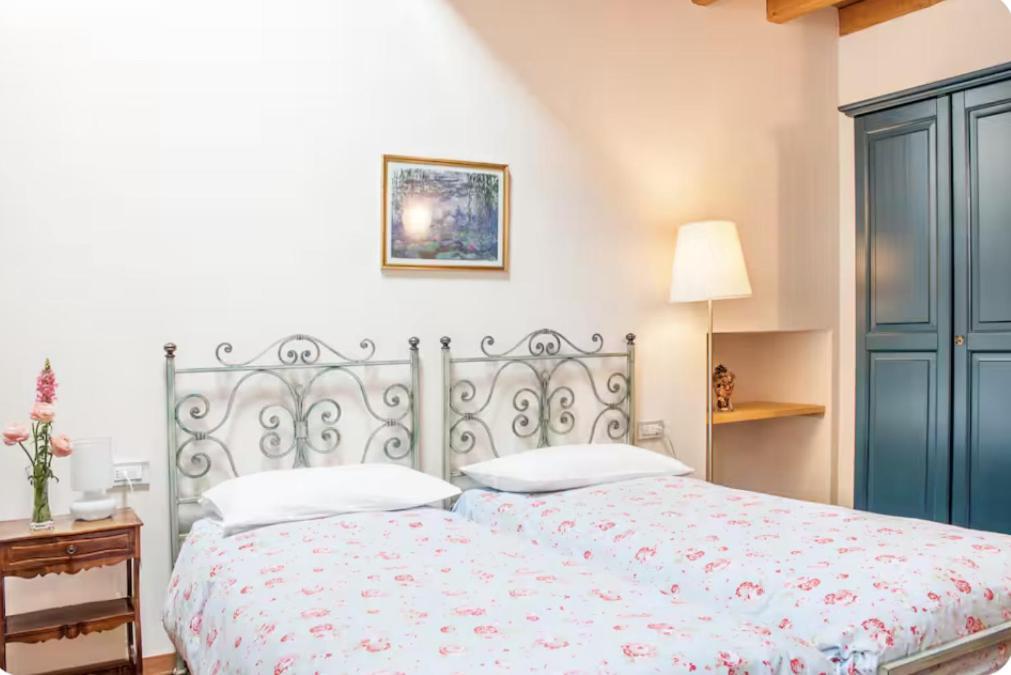مانديلو ديل لاريو Alla Torre Del Barbarossa B&B Foresteria المظهر الخارجي الصورة